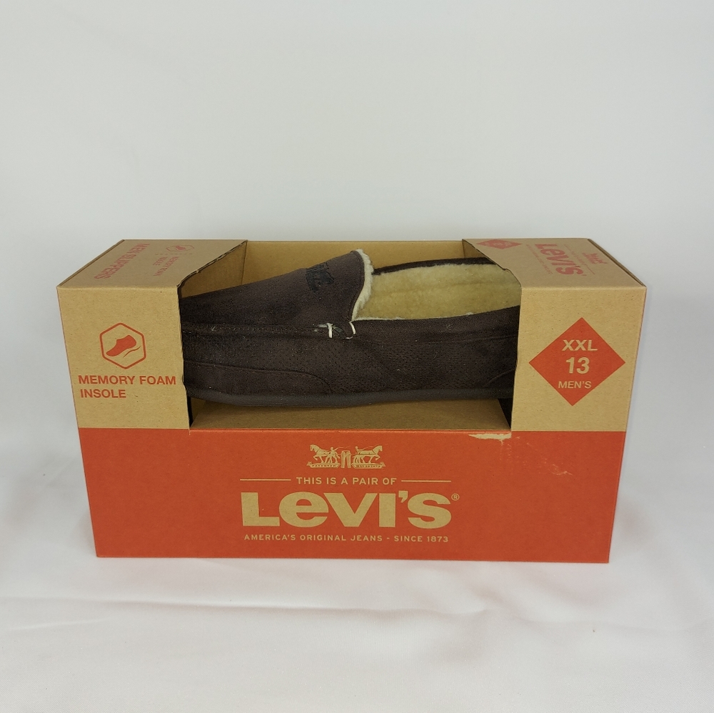 Levi's  size 13 color brown slippers - Picture 2 of 14